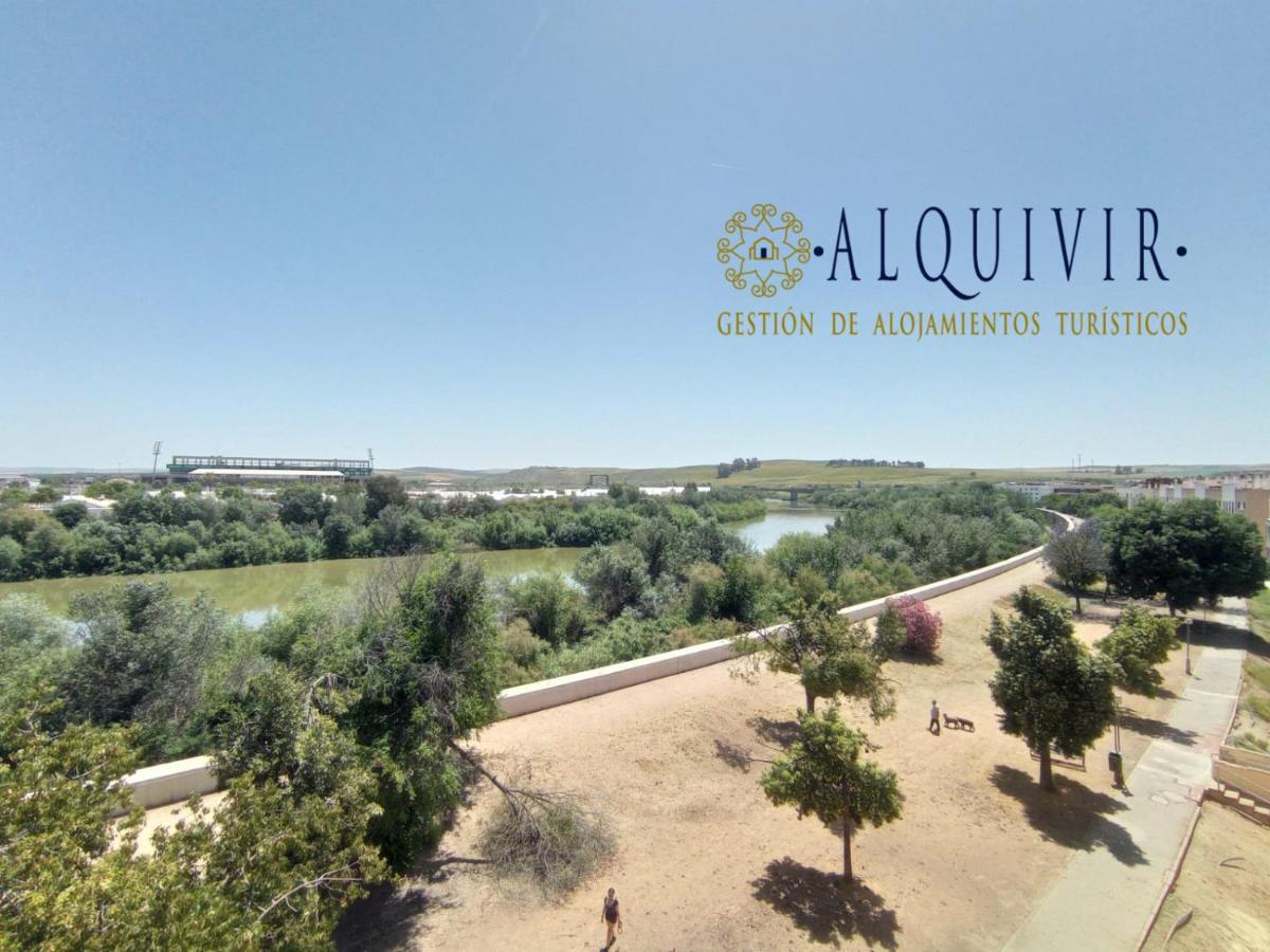 Atico Con Terraza San Julian Cordoba Apartment ภายนอก รูปภาพ